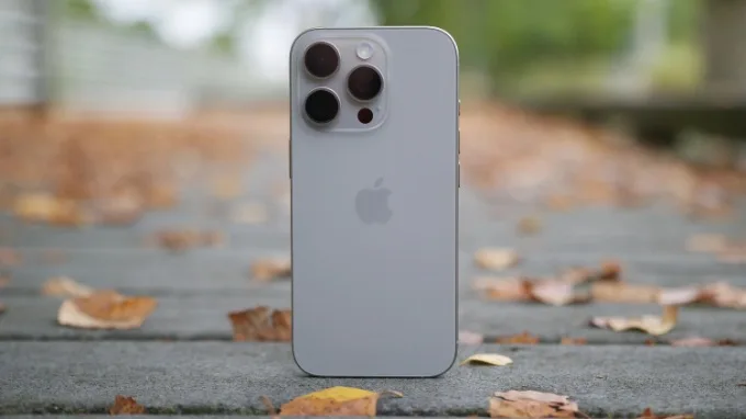 iPhone 16 Pro cũ 512GB sở hữu ngoại hình vẫn còn mới