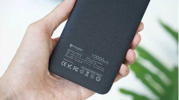 pin sạc dự phòng không dây nạp năng lượng nhanh
