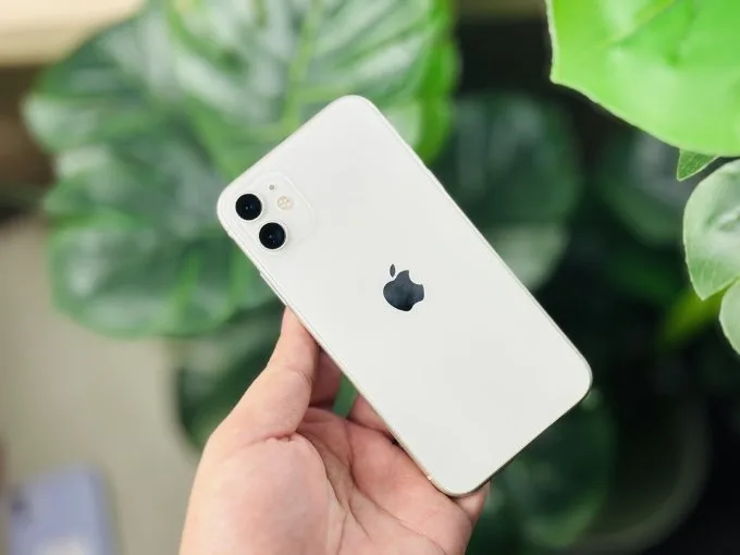 iPhone 11 256GB cũ 97% sở hữu thiết kế sang trọng