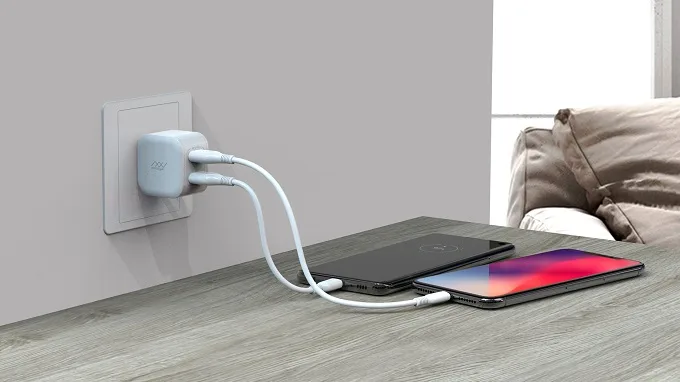 Củ có thể sạc 2 thiết bị 1 lúc