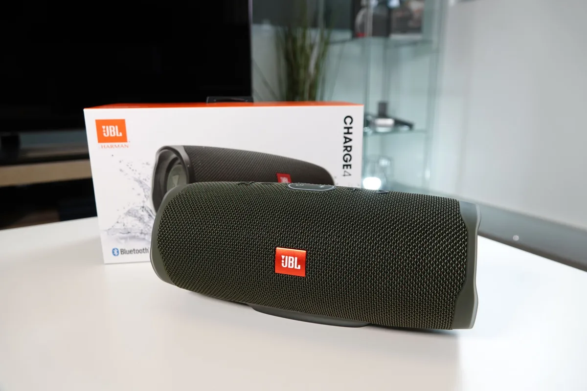 Đặc điểm của loa Bluetooth JBL Charge 4
