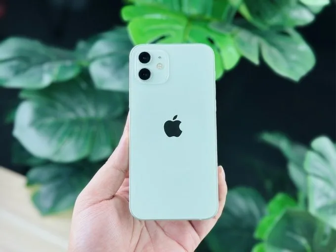 Thiết kế iPhone 12 mini 256GB cũ