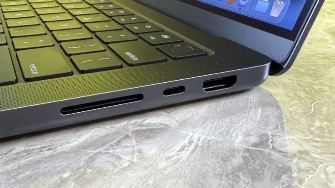 hệ thống âm thanh của Macbook Pro M5 Pro 16 inch (18CPU-20GPU) 