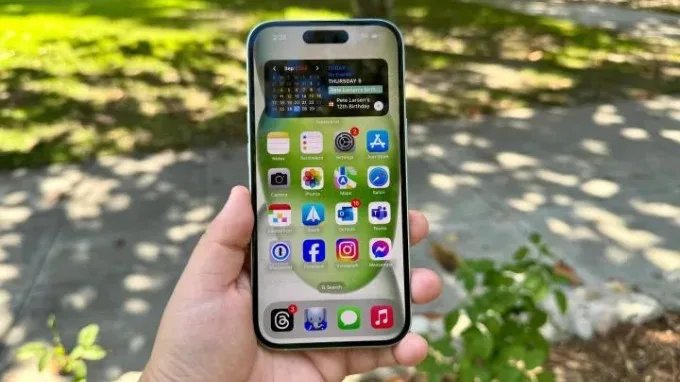 Màn hình iPhone 15 512GB Cũ Đẹp 97% 