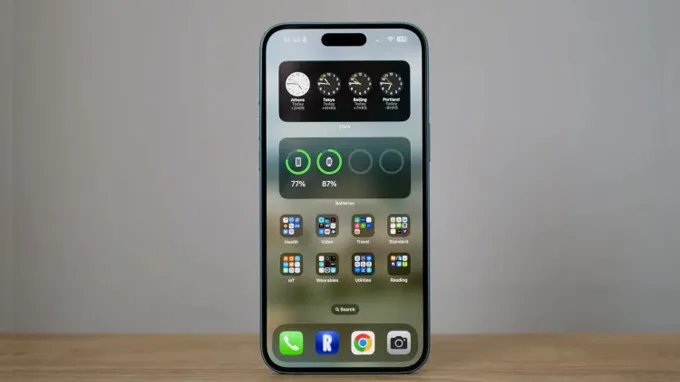 Màn hình của iPhone 16 Plus 128GB cũ đẹp