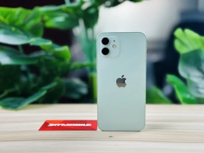 Thiết kế iPhone 12 64GB cũ 97%