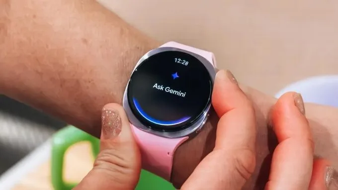 Đồng hồ Samsung Galaxy Watch 8 40mm (LTE) tích hợp AI