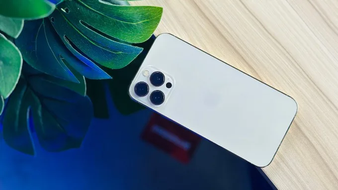 iPhone 13 Pro 1TB cũ 99% là máy đã qua sử dụng nhưng ngoại hình đẹp