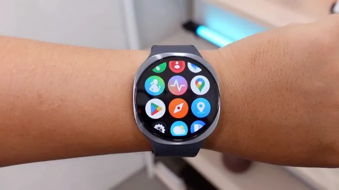 Màn hình Đồng hồ Samsung Galaxy Watch 8 (LTE) 44mm