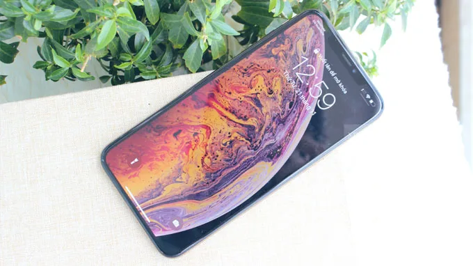 Màn hình iPhone Xs Max 64GB cũ 97% mượt mà