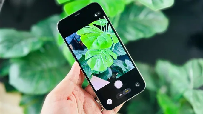 iPhone 12 Pro Max 512GB cũ từng là chiếc máy có camera tốt nhất của Apple
