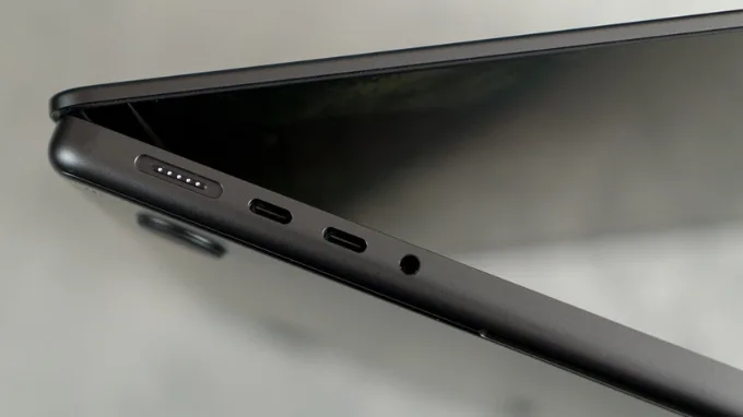 done-macbook-pro-14inch-m4-2024-chinh-hang-vna-xtmobile_5