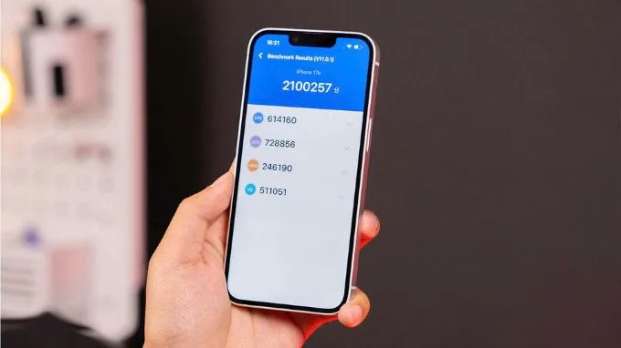 Hiệu năng A19 mạnh mẽ kết hợp bộ nhớ lưu trữ 512GB thoải mái
