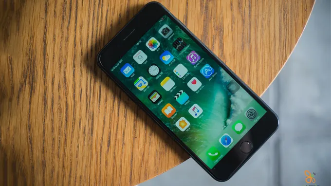 Màn hình iPhone 7 Plus cũng hiển thị tốt