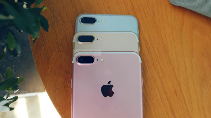 iPhone 7 Plus  có nhiều màu sắc cho bạn chọn lựa