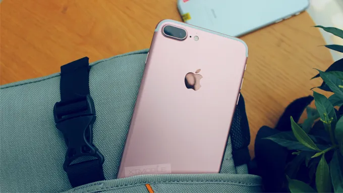 Camera kép có cùng thông số với iPhone Xs Max