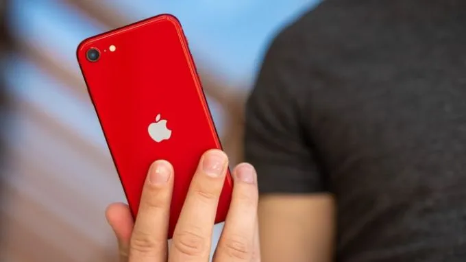 Camera sau trên iPhone SE 2020