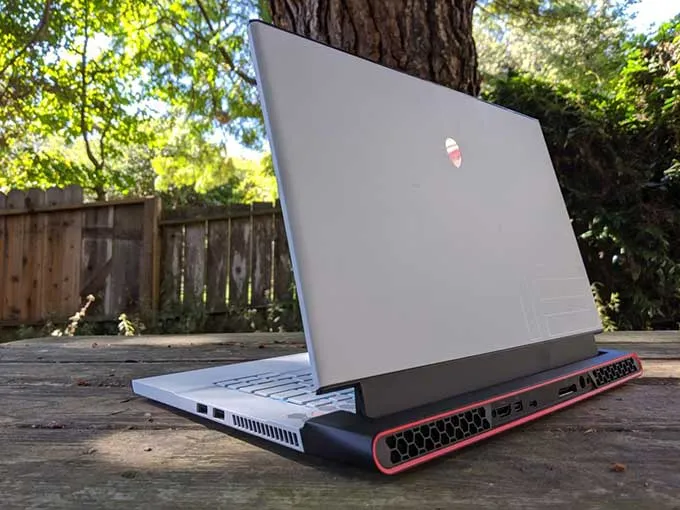 Laptop Dell: Ông vua máy tính xách tay phân khúc dưới 29 triệu