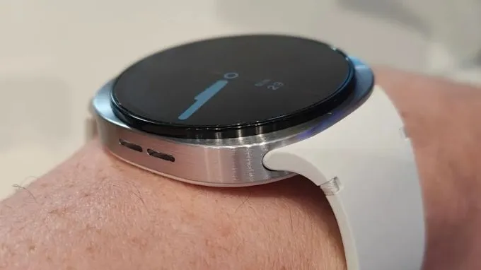 thiết kế của Đồng hồ Samsung Galaxy Watch 8 40mm (LTE)