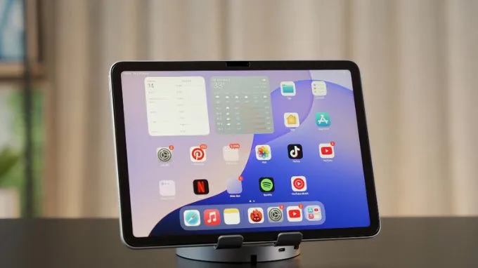 Màn hình iPad Air 7 M3 13inch Wifi Chính Hãng (VN/A)