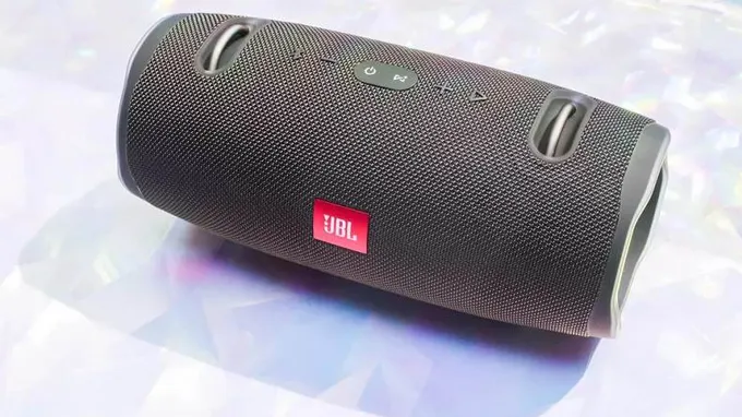 Loa JBL Xtreme 2 thừa hưởng thiết kế như các model tiền nhiệm